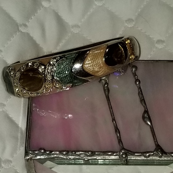 Enameled Bracelet - Picture 2 of 5